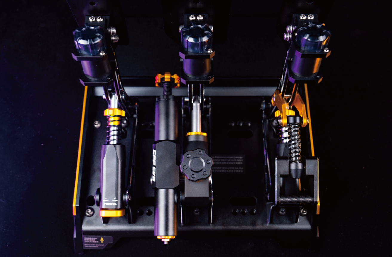 CONSPIT CPP EVO three-pedal set with clutch, top-down view