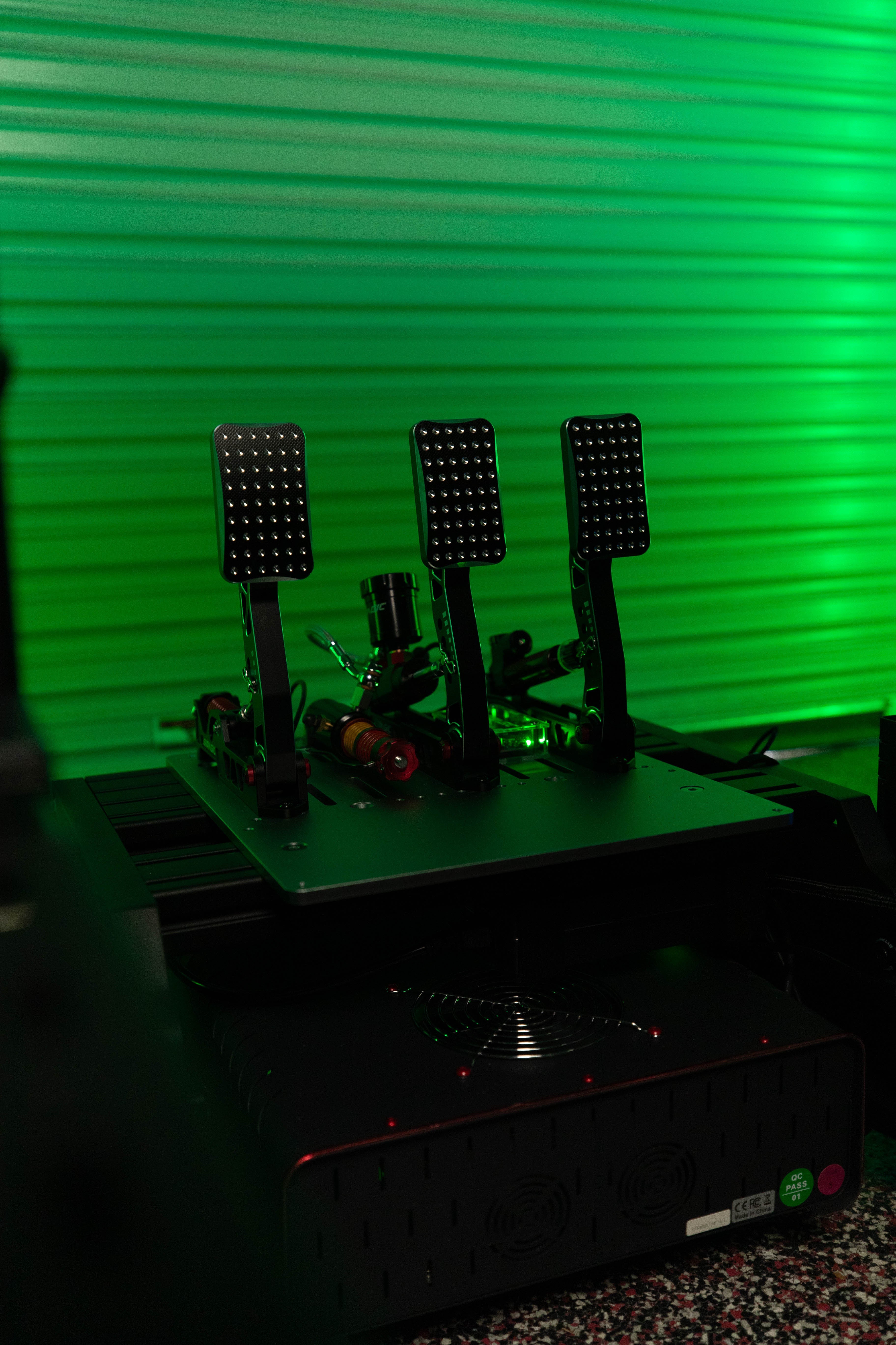 VPS Hybrid Simulator System — Turn-Key Racing & Flight Motion Simulator
